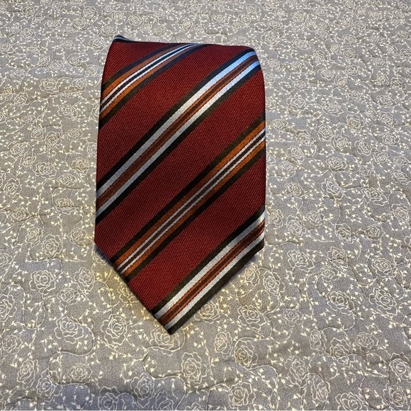 Ermenegildo Zegna Tie Repp Necktie Stripes Red Blue & Orange Silk 59” x 3.5” - Picture 7 of 9